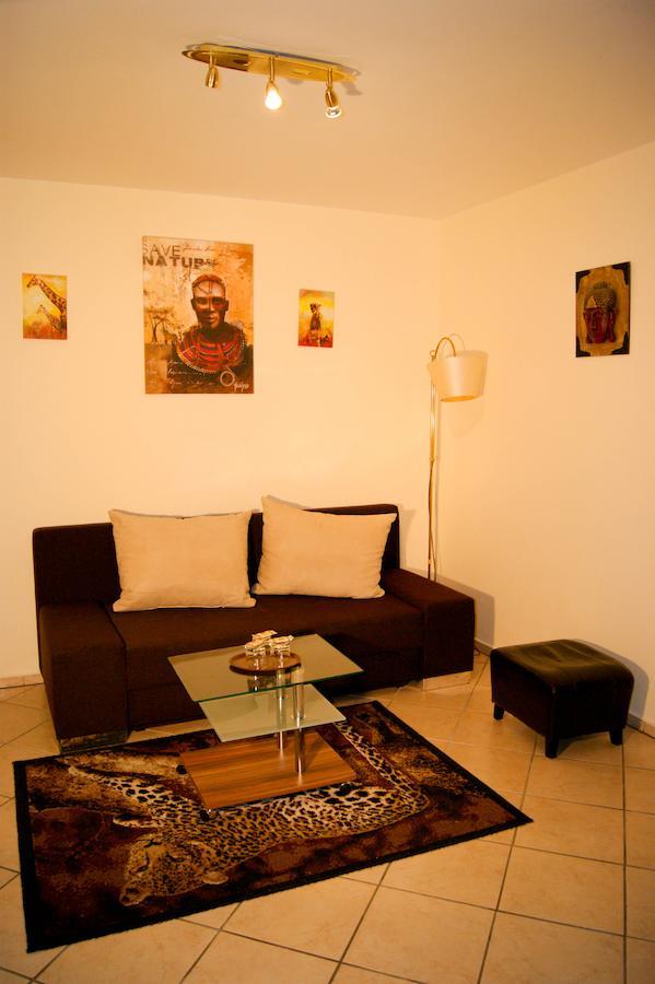 Hotel Schonunger Bucht Waigolshausen Habitación foto
