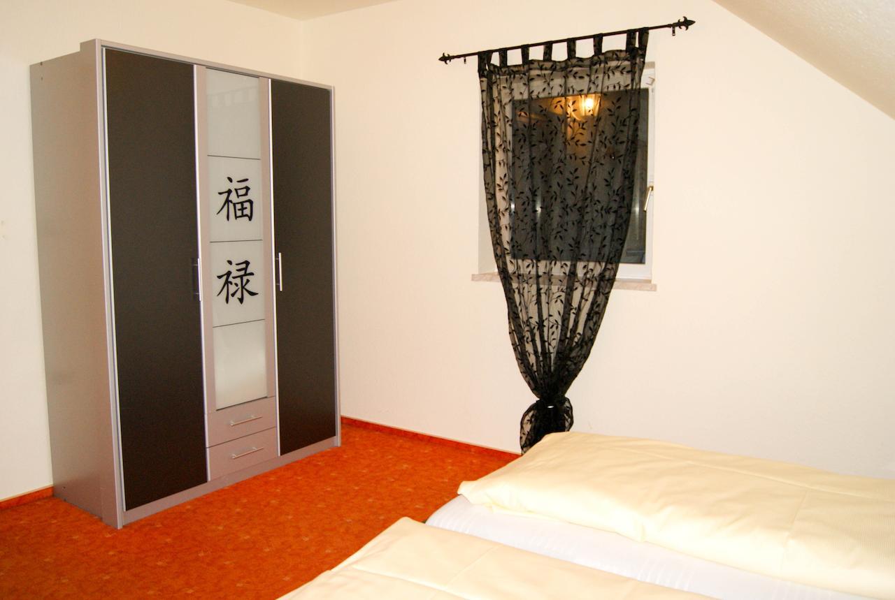 Hotel Schonunger Bucht Waigolshausen Habitación foto